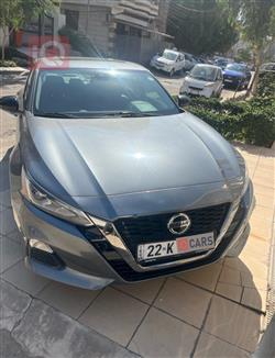 نيسان ألتيما